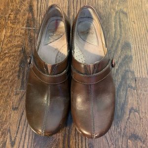 Dansko Womens Clogs EU 40 (US 9.5/10)